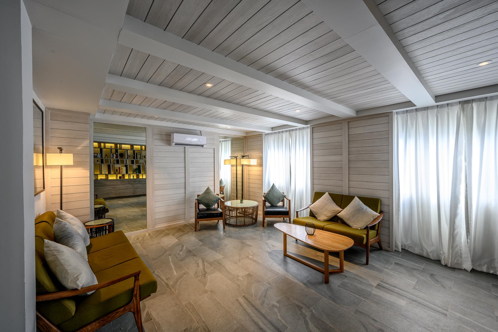 Namaka Resort Kamala Kültér fotó A suite at the hotel
