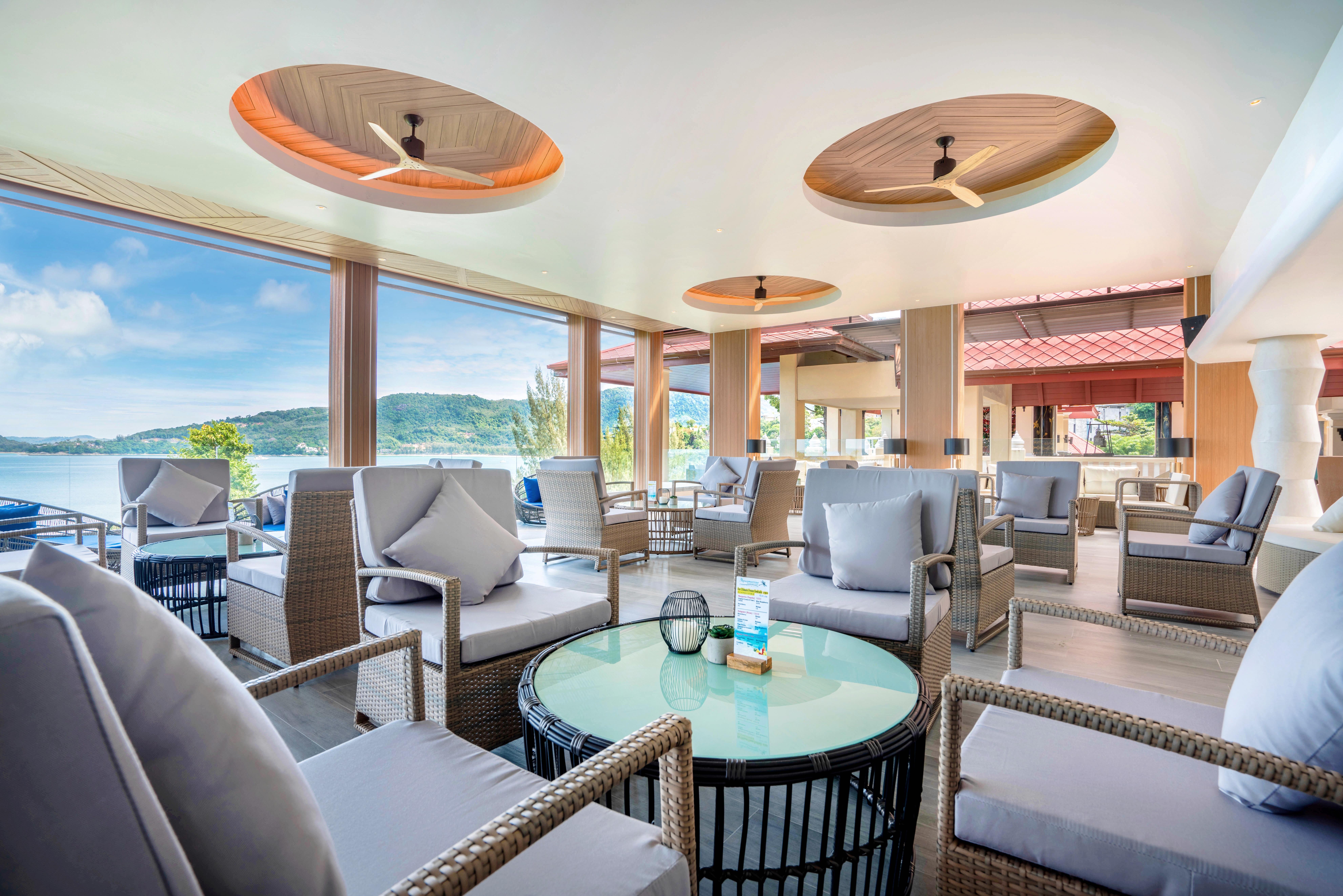 Namaka Resort Kamala Kültér fotó The Beach Club