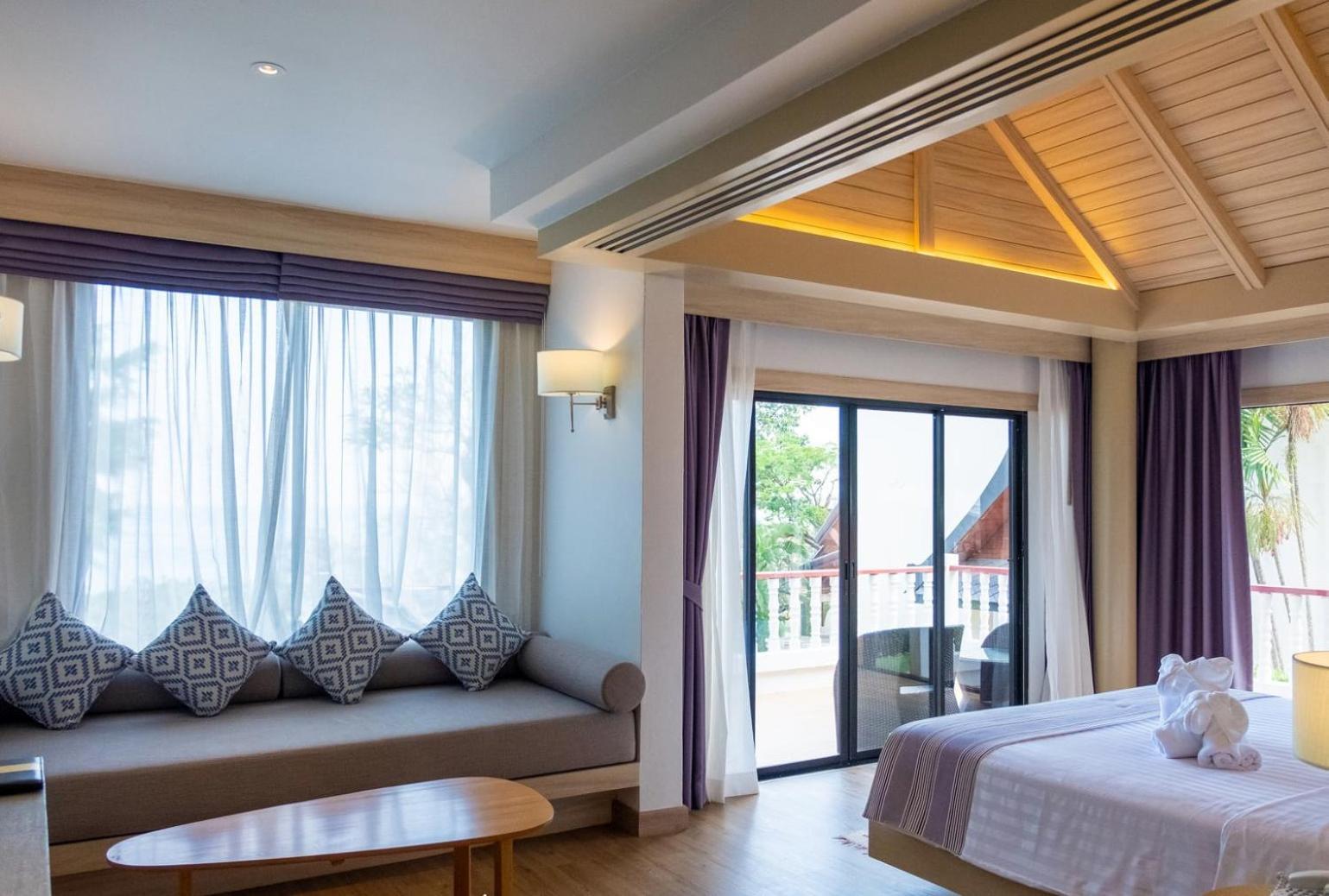 Namaka Resort Kamala Kültér fotó Deluxe Pool Access