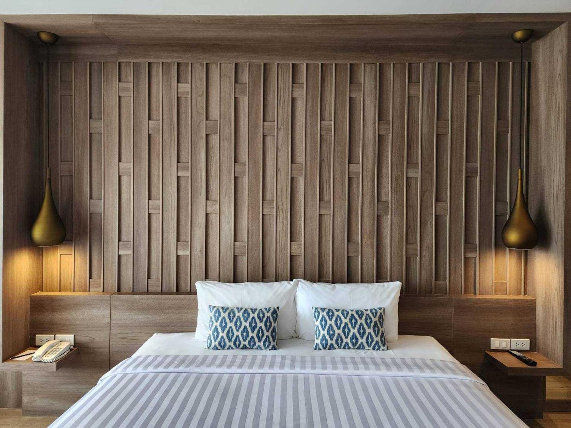 Namaka Resort Kamala Kültér fotó Deluxe Room