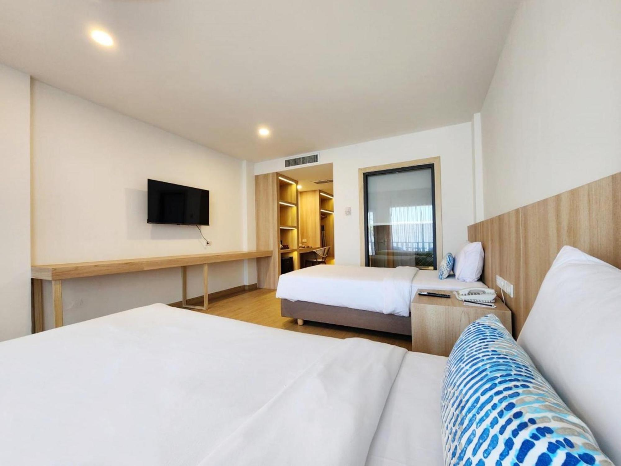 Namaka Resort Kamala Kültér fotó